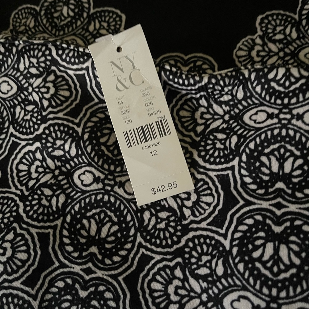 New York and Company Patterned Pencil Skirt